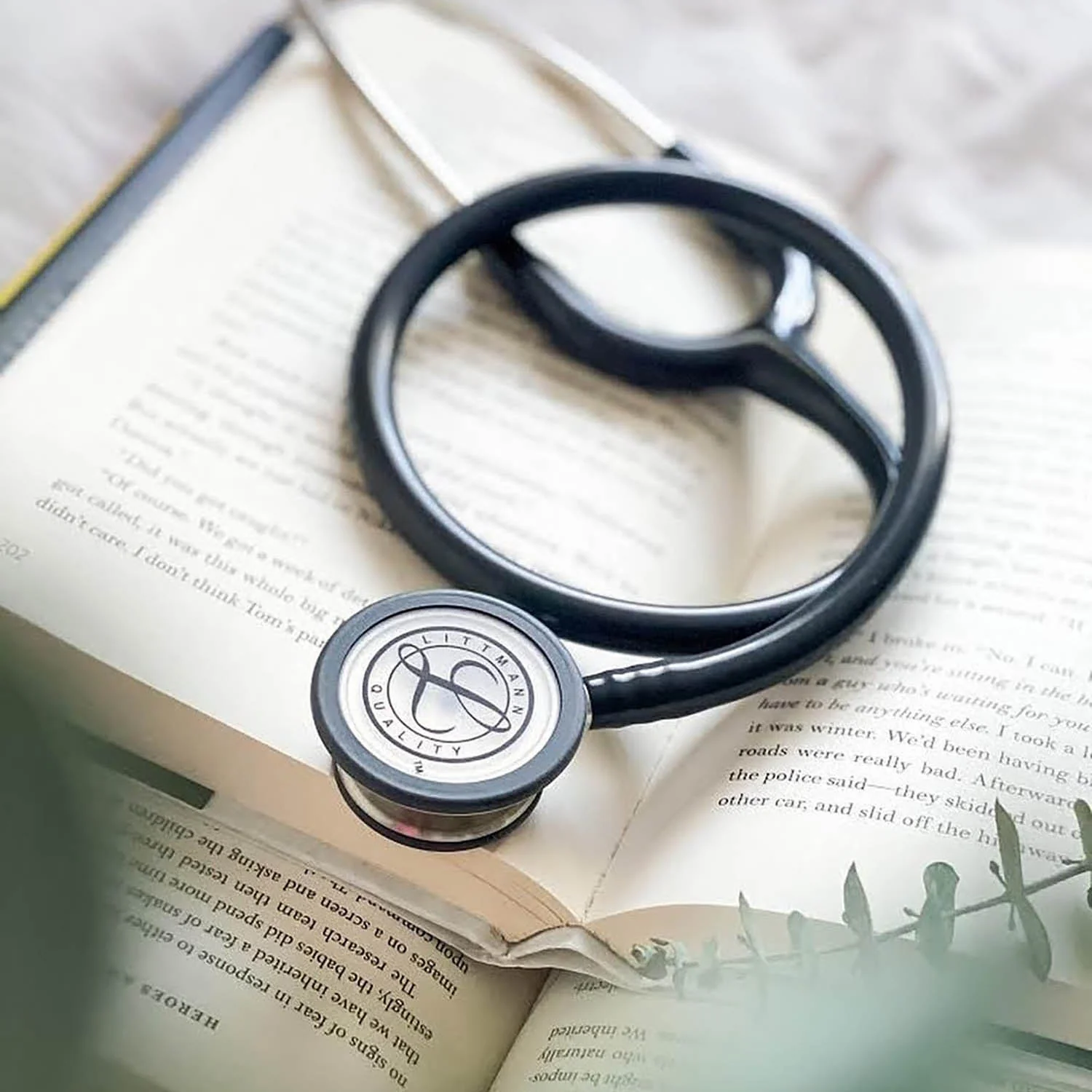Littmann Classic III Monitoring Stethoscope: Black 5620 - OVER ENGRAVED - Image 8