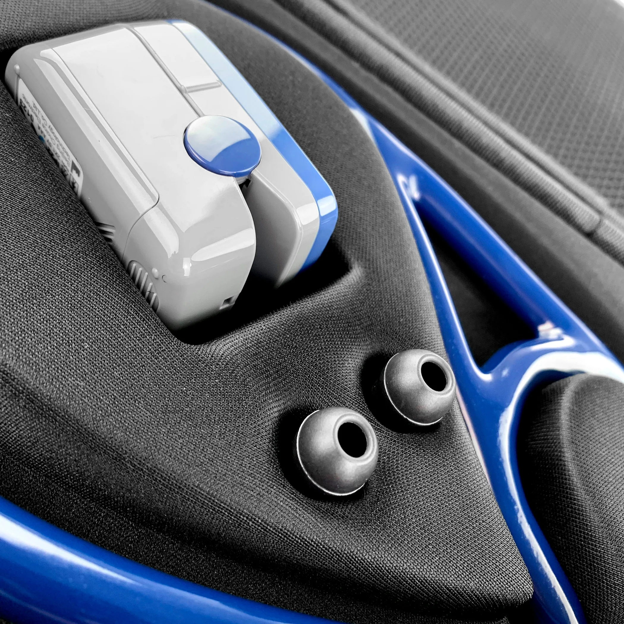 Pod Technical Cardiopod II Stethoscope Case for all Littmann Stethoscopes - Carbon - Image 6