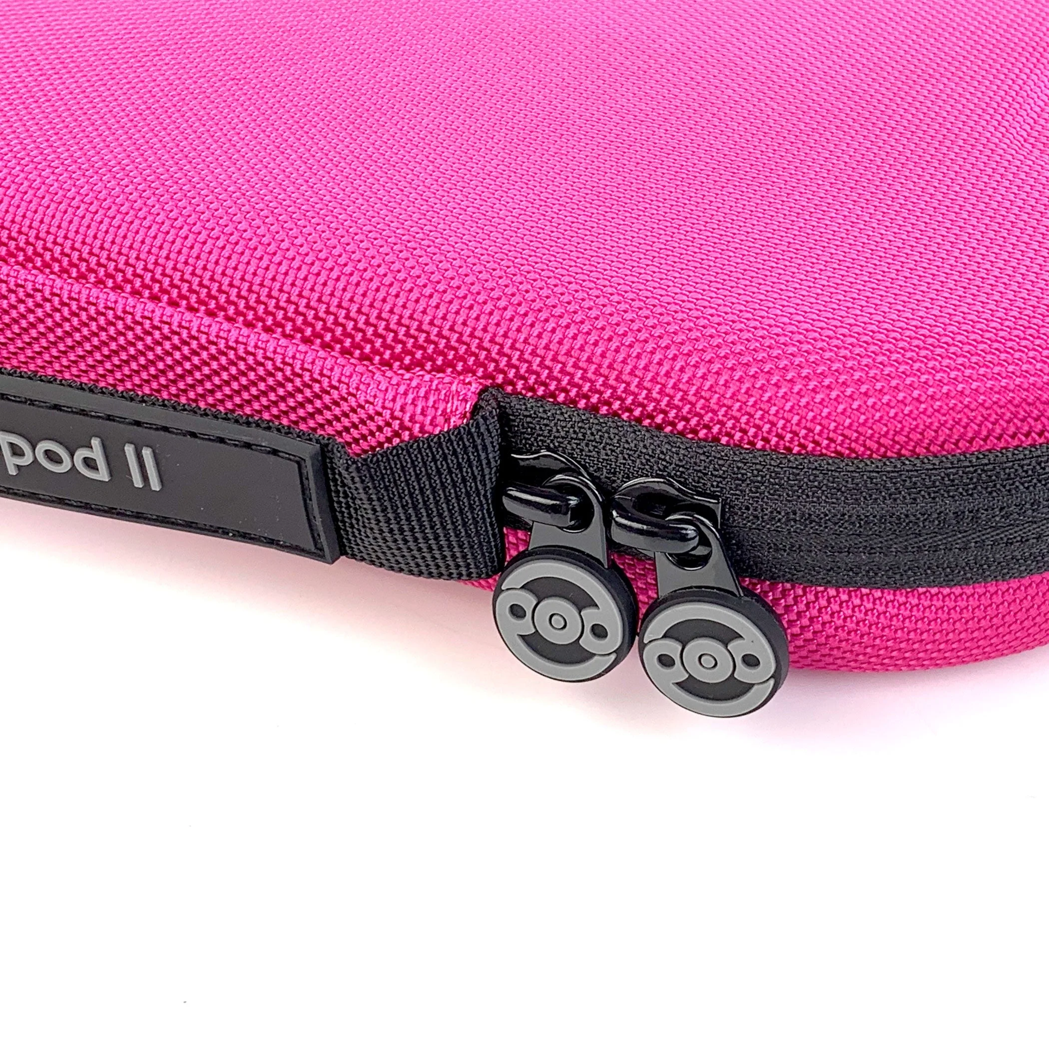 Pod Technical Cardiopod II Stethoscope Case for all Littmann Stethoscopes - Raspberry - Image 10